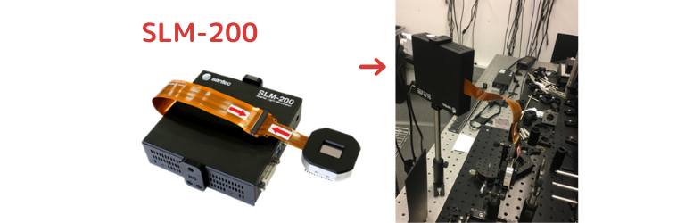 Northwestern University_LCOS-SLMを使用した研究の様子